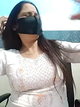 Snapshot of Aishwaryaa_69 chatting on 01/26/25, 03:14 Aishwaryaa 69 online show from 01/26/25, 03:14