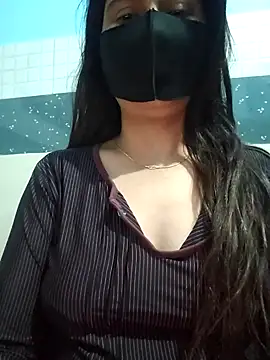 Snapshot of Aishwaryaa_69 chatting on 01/30/25, 10:29 Aishwaryaa 69 online show from 01/30/25, 10:29