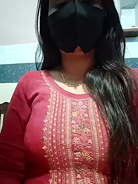 Snapshot of Aishwaryaa_69 chatting on 02/04/25, 01:16 Aishwaryaa 69 online show from 02/04/25, 01:16