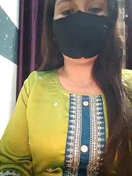 Snapshot of Aishwaryaa_69 chatting on 03/02/25, 12:54 Aishwaryaa 69 online show from 03/02/25, 12:54