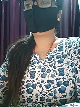 Aishwaryaa 69 online show from 12/03/25, 07:49