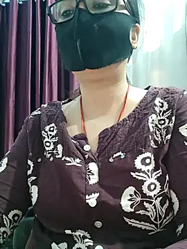 Aishwaryaa 69 online show from 02/28/26, 08:04