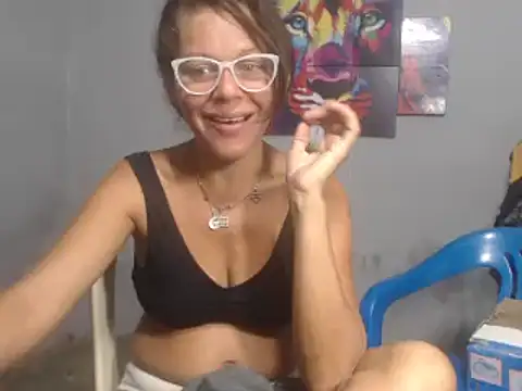 Horney-Blonde online show from 12/03/24, 03:41