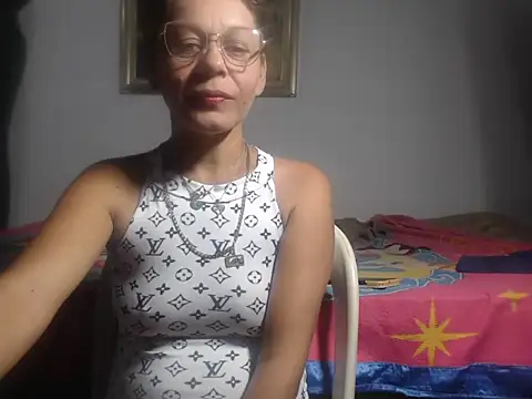 Horney-Blonde online show from 12/25/24, 11:20