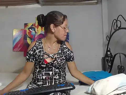 Horney-Blonde online show from 02/27/25, 01:16