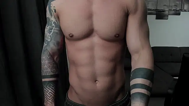 Snapshot of Richarddarell1 chatting on 03/03/25, 06:48 Richarddarell1 online show from 03/03/25, 06:48