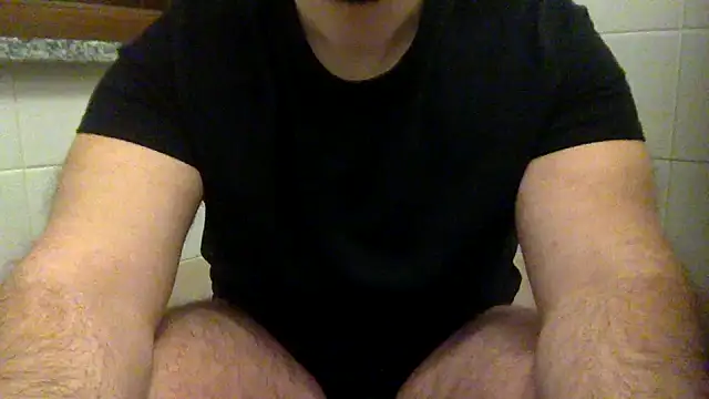 Snapshot of Gladiator_3 chatting on 12/26/24, 03:31 Gladiator 3 online show from 12/26/24, 03:31