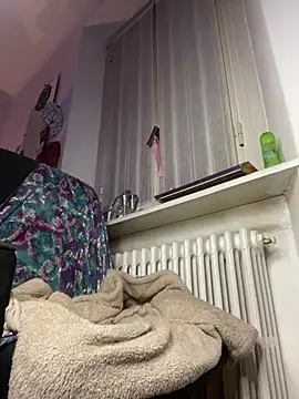 giuli zerozero online show from 01/16/25, 05:33