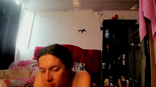 Sweet-Suck69 online show from 12/01/25, 08:14