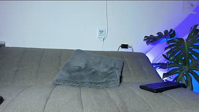 Christopher Well online show from 12/19/24, 08:34