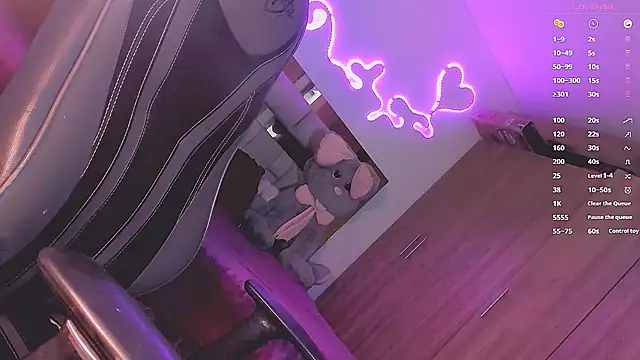 Snapshot of Vianca_Chanel chatting on 12/12/24, 11:50 Vianca Chanel online show from 12/12/24, 11:50