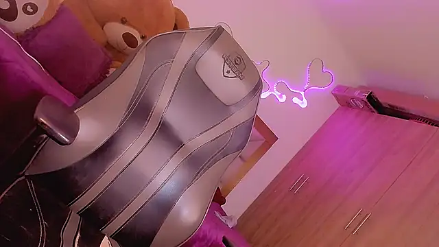 Snapshot of Vianca_Chanel chatting on 12/24/24, 04:44 Vianca Chanel online show from 12/24/24, 04:44