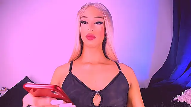 Snapshot of Vianca_Chanel chatting on 09/10/25, 10:48 Vianca Chanel online show from 09/10/25, 10:48