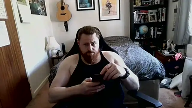 Snapshot of Hairy_Guy30 chatting on 07/02/26, 03:18 Hairy Guy30 online show from 07/02/26, 03:18