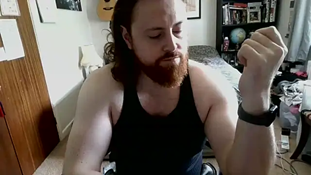 Snapshot of Hairy_Guy30 chatting on 07/14/26, 12:55 Hairy Guy30 online show from 07/14/26, 12:55