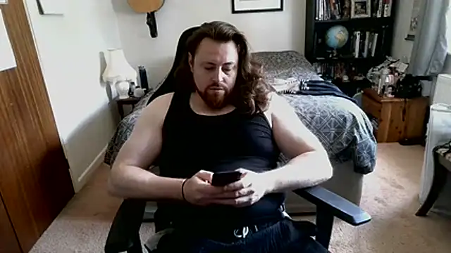 Snapshot of Hairy_Guy30 chatting on 07/19/26, 01:48 Hairy Guy30 online show from 07/19/26, 01:48