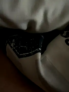 Snapshot of Rogerpere chatting on 10/13/25, 07:52 Rogerpere online show from 10/13/25, 07:52