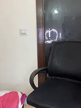 Snapshot of Cute-Russian chatting on 02/01/25, 05:49 Cute-Russian online show from 02/01/25, 05:49