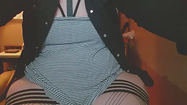 Snapshot of cosmicjones chatting on 03/20/25, 09:37 cosmicjones online show from 03/20/25, 09:37