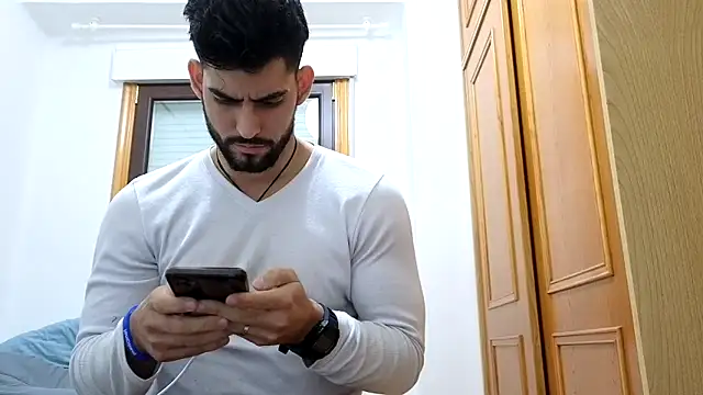 Snapshot of Jackyrose chatting on 12/13/24, 10:30 Jackyrose online show from 12/13/24, 10:30