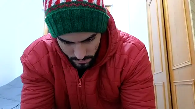 Snapshot of Jackyrose chatting on 12/16/24, 02:38 Jackyrose online show from 12/16/24, 02:38