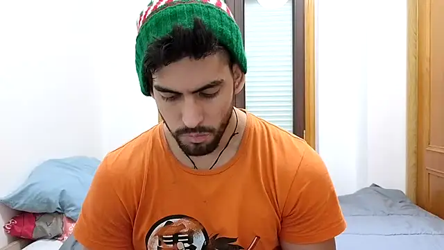 Snapshot of Jackyrose chatting on 12/26/24, 01:21 Jackyrose online show from 12/26/24, 01:21