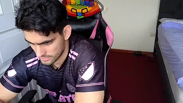 Snapshot of Jackyrose chatting on 03/15/25, 06:10 Jackyrose online show from 03/15/25, 06:10