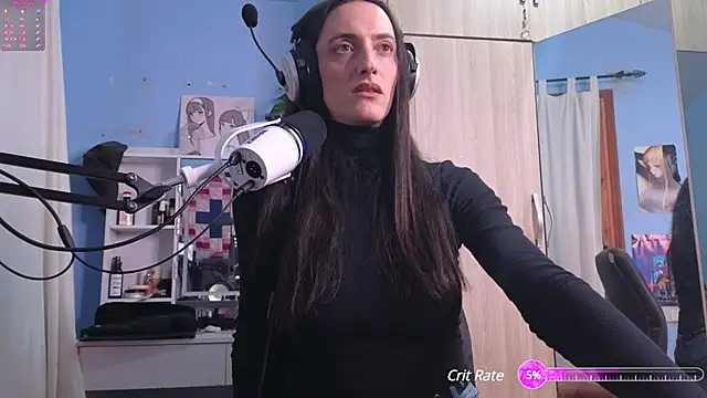 MemiKouki online show from 12/20/24, 12:41