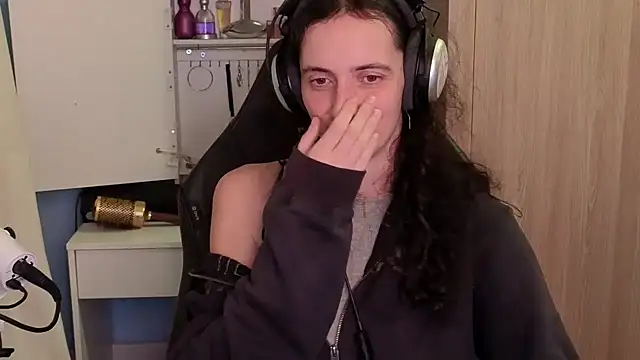 MemiKouki online show from 02/02/26, 05:33