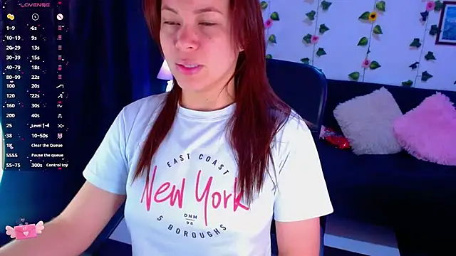 SharonR1 online show from 11/02/25, 02:30