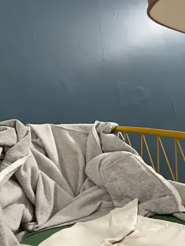 Lami Mi online show from 11/02/25, 06:05