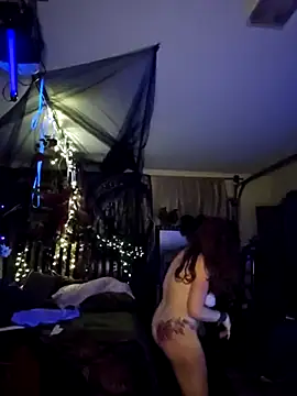 Snapshot of Avaivory chatting on 03/17/25, 05:45 Avaivory online show from 03/17/25, 05:45