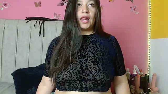 Snapshot of monickhot303av chatting on 01/30/25, 03:44 monickhot303av online show from 01/30/25, 03:44