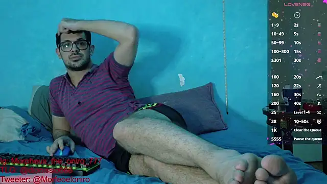 Snapshot of Morpheus-the-oniro chatting on 12/20/25, 06:31 Morpheus-the-oniro online show from 12/20/25, 06:31