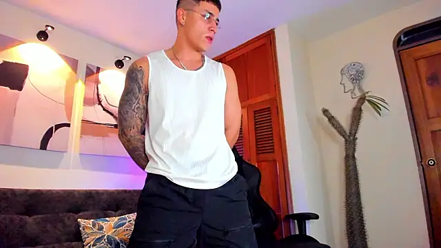  joansoto online show from 02/04/26, 12:44