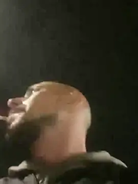 Snapshot of fire_menxxx001 chatting on 10/31/25, 06:58 fire menxxx001 online show from 10/31/25, 06:58