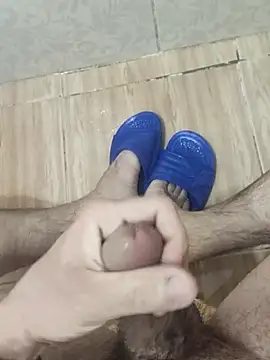 ssikerek23 online show from 03/07/26, 12:29