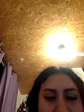 Snapshot of KasiaVenus_ chatting on 12/15/24, 05:45 KasiaVenus  online show from 12/15/24, 05:45