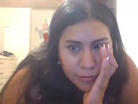 Snapshot of KasiaVenus_ chatting on 02/21/25, 01:33 KasiaVenus  online show from 02/21/25, 01:33