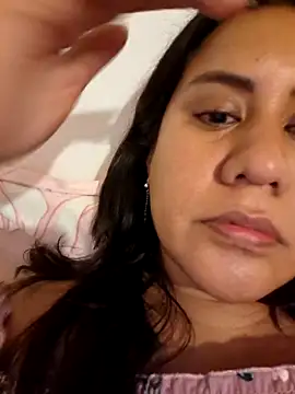 Snapshot of KasiaVenus_ chatting on 10/22/25, 01:50 KasiaVenus  online show from 10/22/25, 01:50