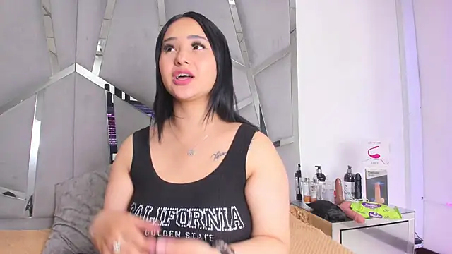 Catherinee69 x online show from 09/28/25, 03:23