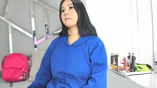 Catherinee69 x online show from 10/04/25, 03:48