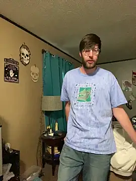 Snapshot of denverfwb chatting on 12/09/24, 06:46 denverfwb online show from 12/09/24, 06:46