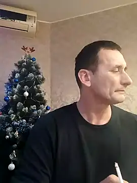 Snapshot of Viause_Kentauelle chatting on 12/26/24, 05:30 Viause Kentauelle online show from 12/26/24, 05:30