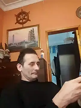 Snapshot of Viause_Kentauelle chatting on 01/22/25, 08:18 Viause Kentauelle online show from 01/22/25, 08:18