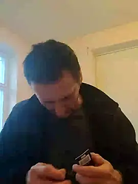 Snapshot of Viause_Kentauelle chatting on 01/24/25, 01:25 Viause Kentauelle online show from 01/24/25, 01:25