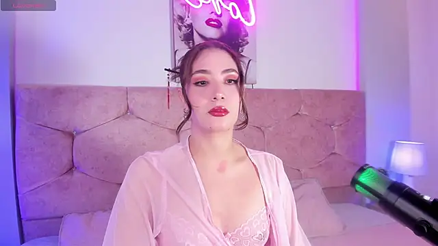 Snapshot of lunar_leen chatting on 03/18/25, 06:26 lunar leen online show from 03/18/25, 06:26