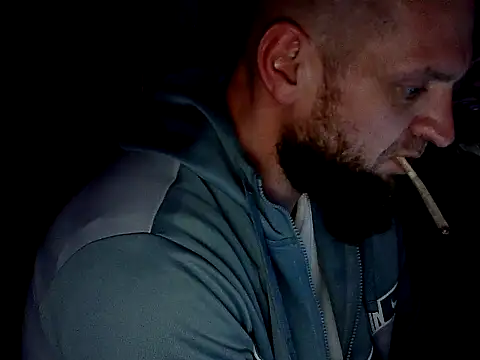 donhulio482 online show from 03/11/25, 05:38