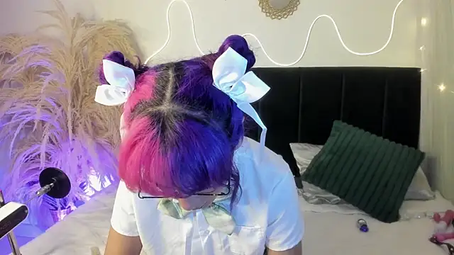 Snapshot of party-naugthysex chatting on 11/23/25, 06:57 party-naugthysex online show from 11/23/25, 06:57