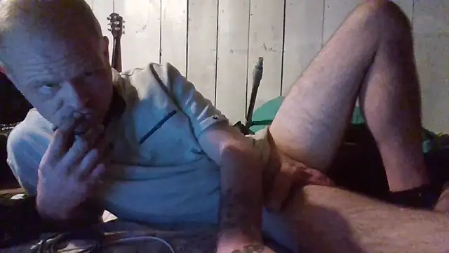 Snapshot of jaxx12369 chatting on 11/05/25, 10:48 jaxx12369 online show from 11/05/25, 10:48